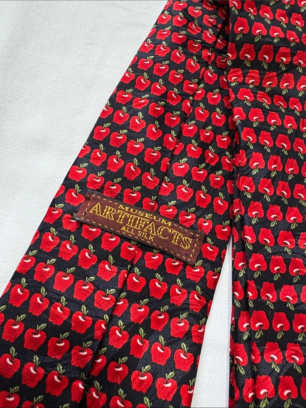 Museum Artifacts Red Apple Silk Tie
